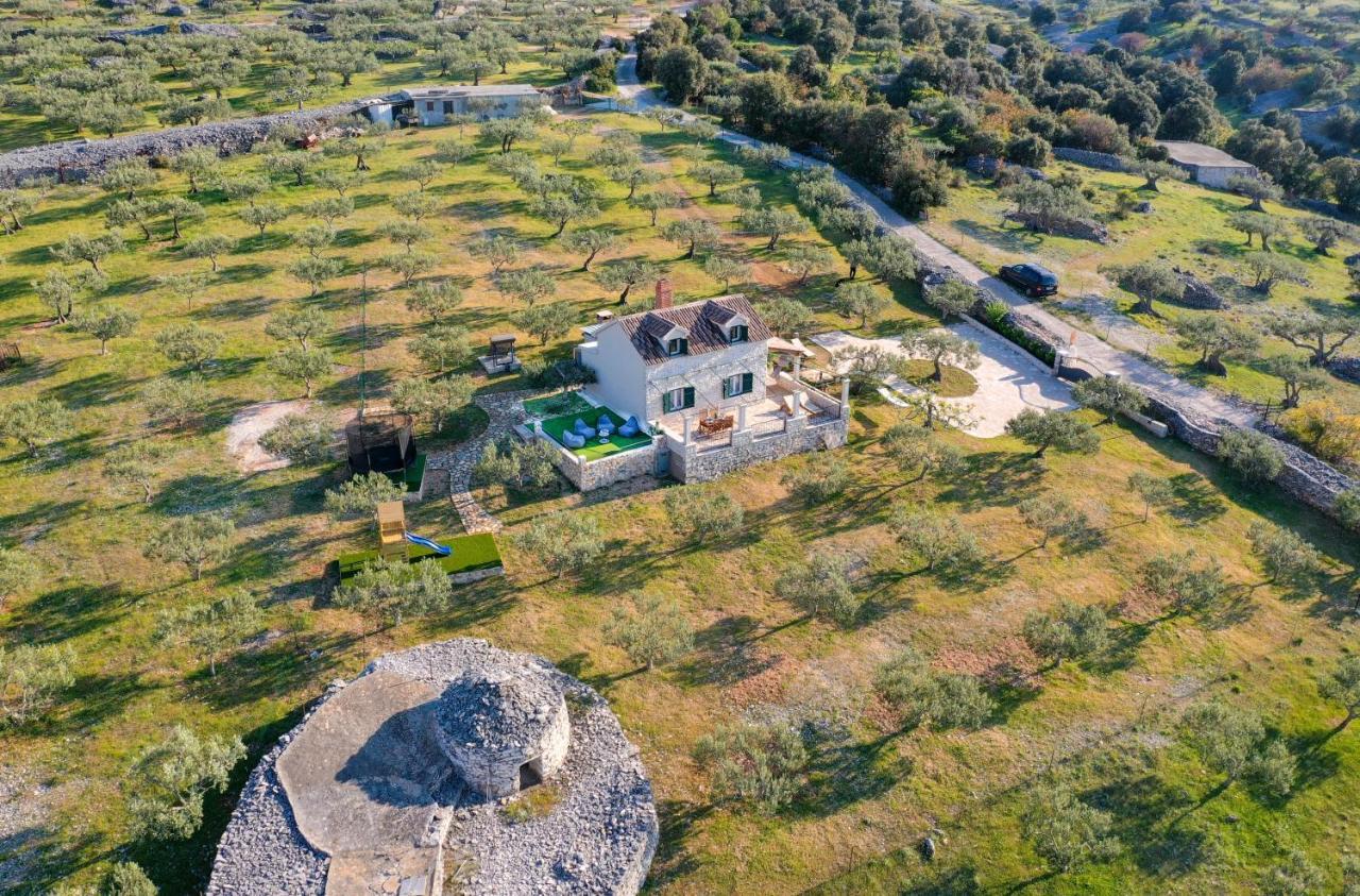 פוסטיר Marina Holiday Home מראה חיצוני תמונה