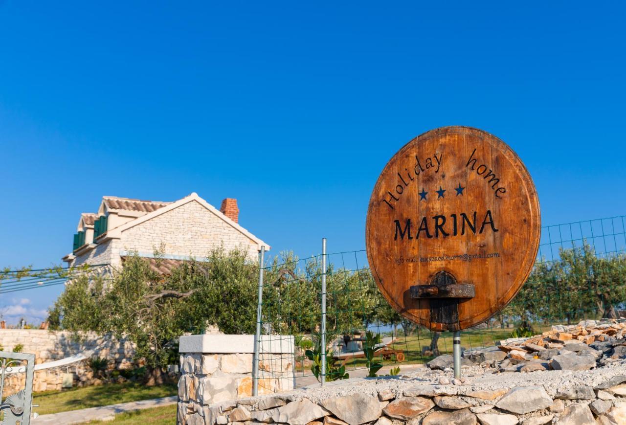 פוסטיר Marina Holiday Home מראה חיצוני תמונה