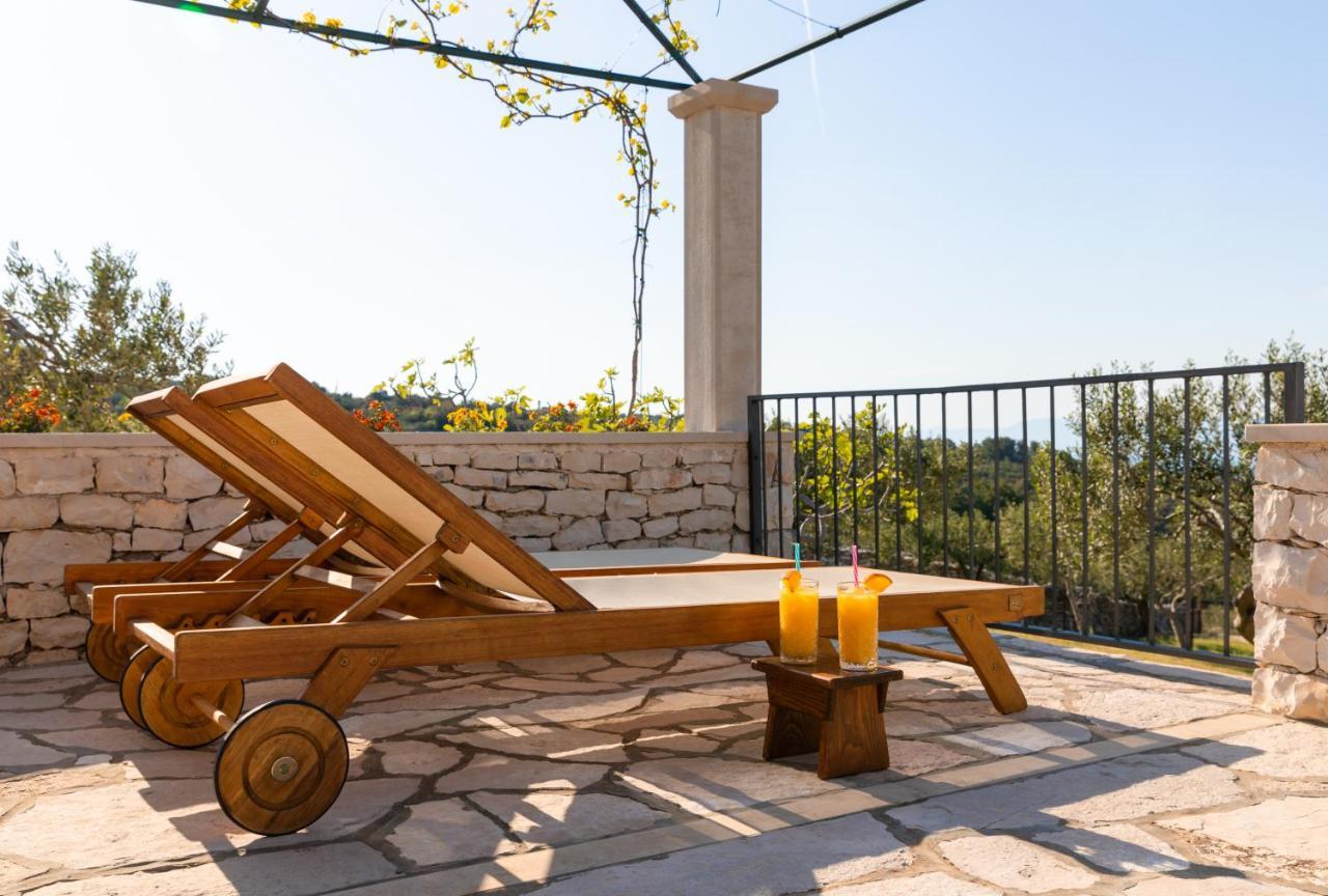פוסטיר Marina Holiday Home מראה חיצוני תמונה