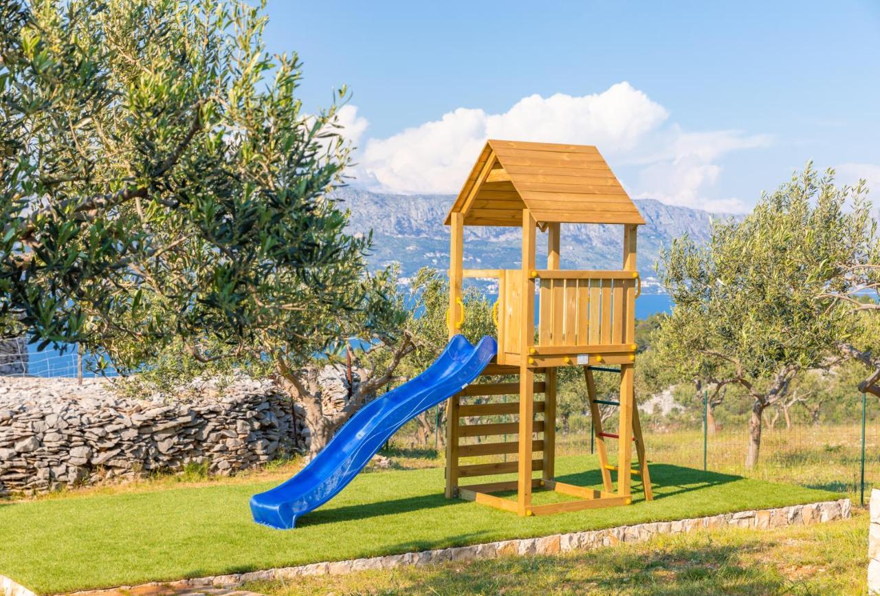 פוסטיר Marina Holiday Home מראה חיצוני תמונה