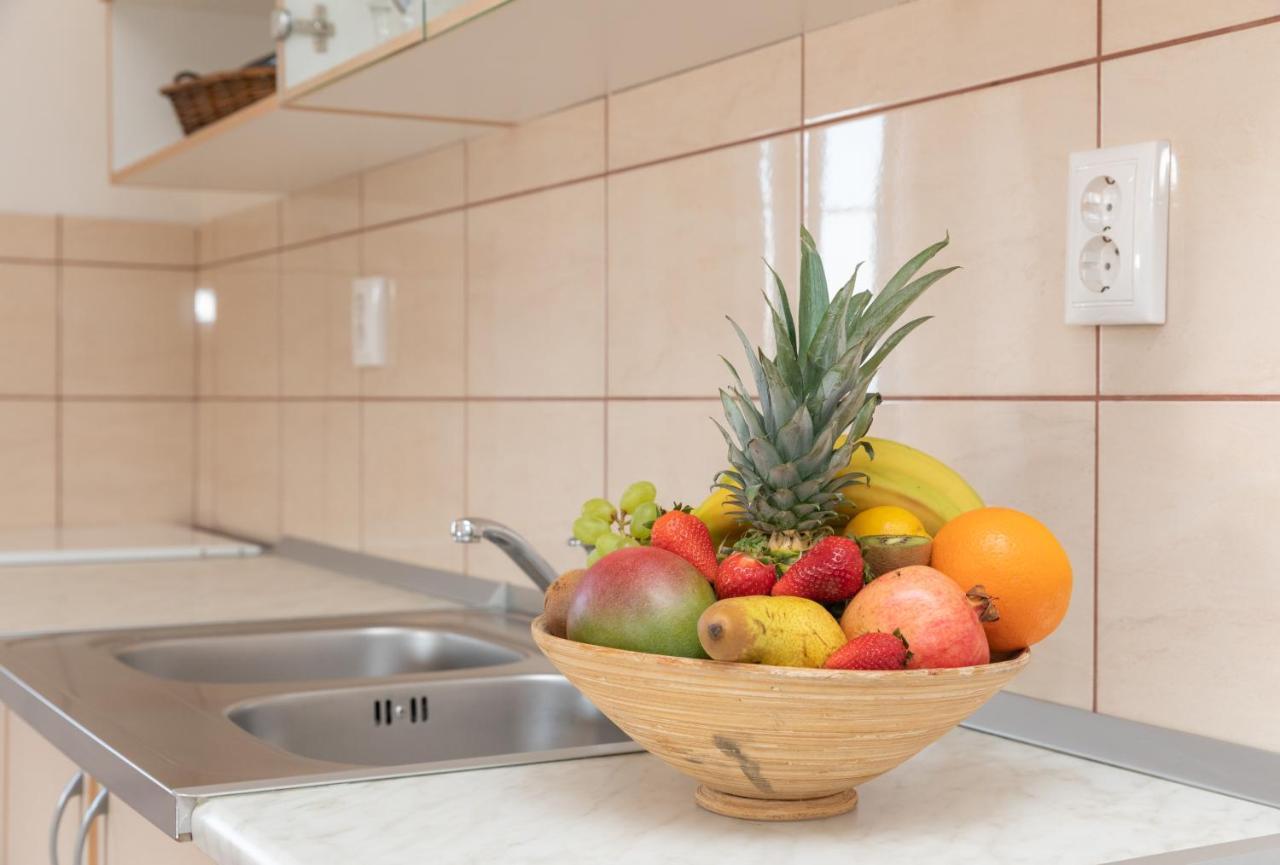 פוסטיר Marina Holiday Home מראה חיצוני תמונה